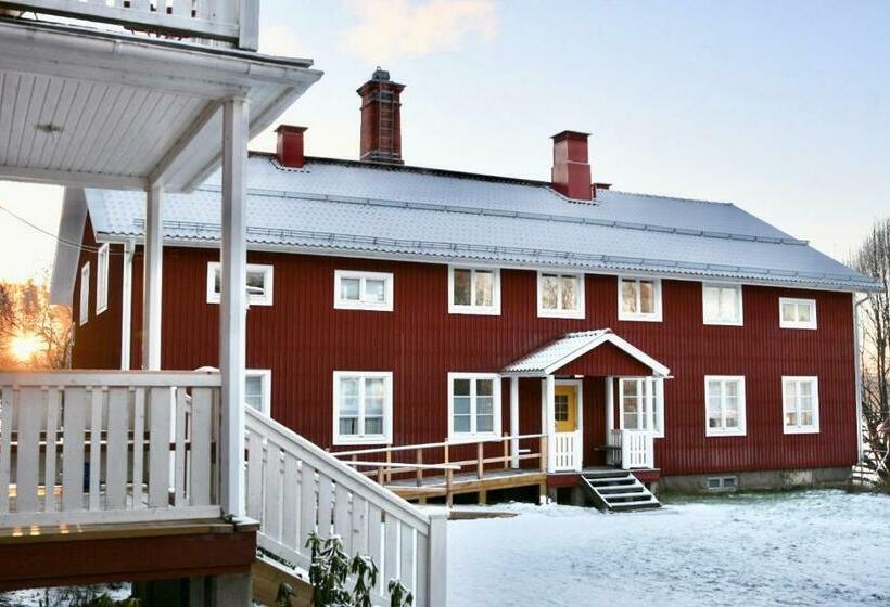 家庭间, Camp Järvsö Hotell