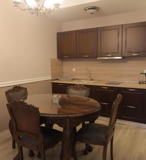 آپارتمان سوپریور 1 خوابه, Zaro Apartments