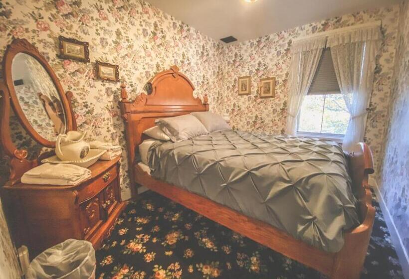 Люкс 2 Спальни, Lizzie Borden House