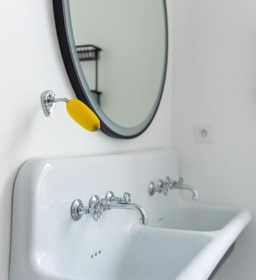 Family Suite, Maison Triton Et Porcelaine