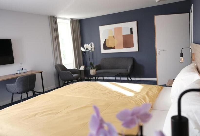 Suite with lake view, Boutique Hôtel De L Ecu Vaudois