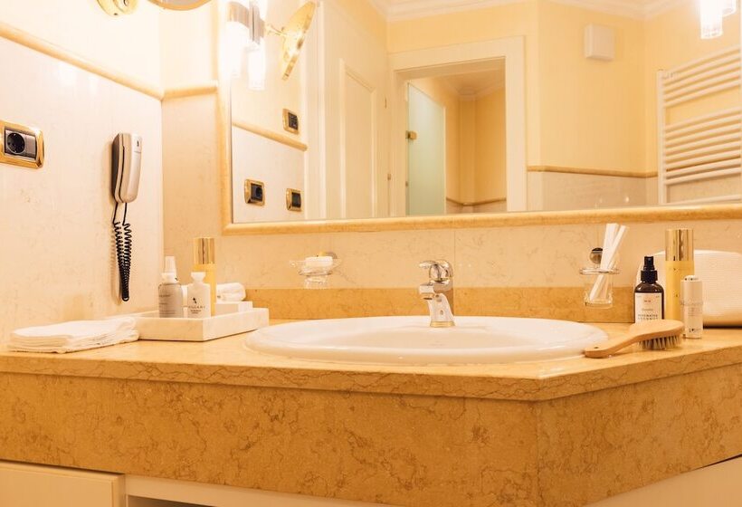 Номер Стандарт, Alpenpalace Luxury Hideaway & Spa Retreat