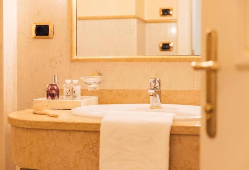 Номер Стандарт Индивидуальный, Alpenpalace Luxury Hideaway & Spa Retreat