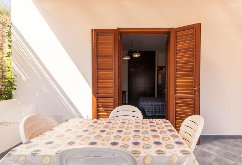 Студия Superior, Residence La Villetta
