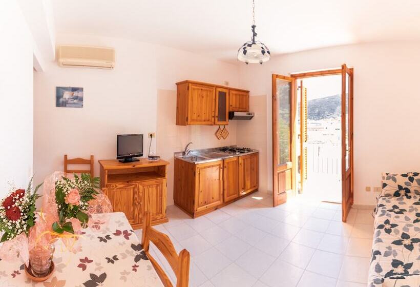 Апартаменты 1 Спальня, Residence La Villetta