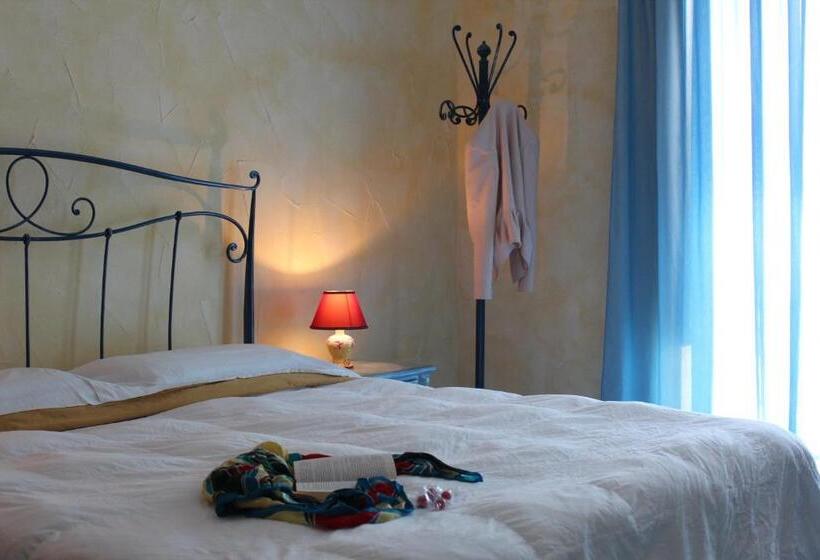 带1个卧室的带阳台的公寓, Residence Le Chiavi Di San Francesco
