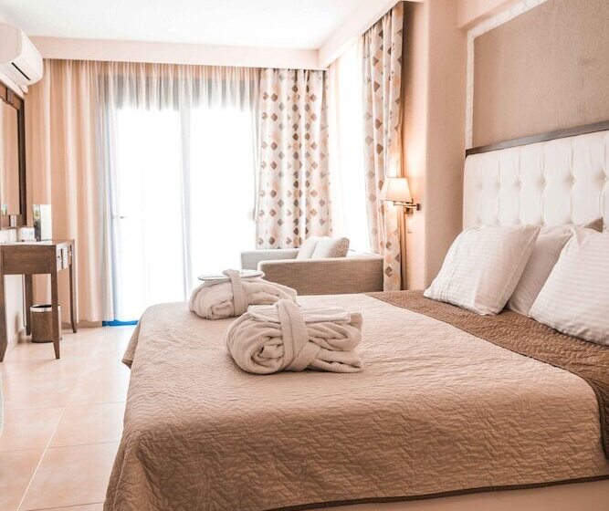 Семейный Номер, Secret Paradise Hotel & Spa