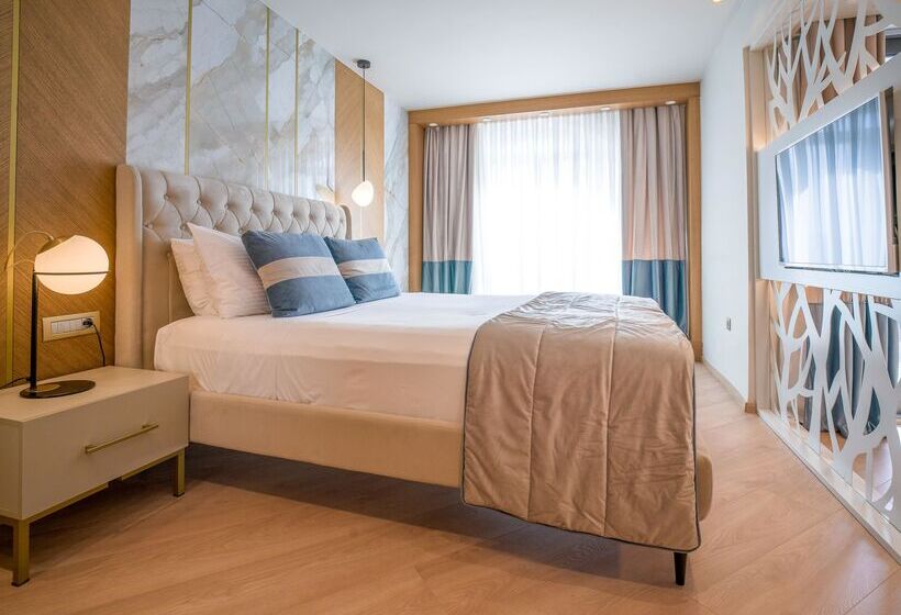 Люкс Executive Вид на Море, Secret Paradise Hotel & Spa