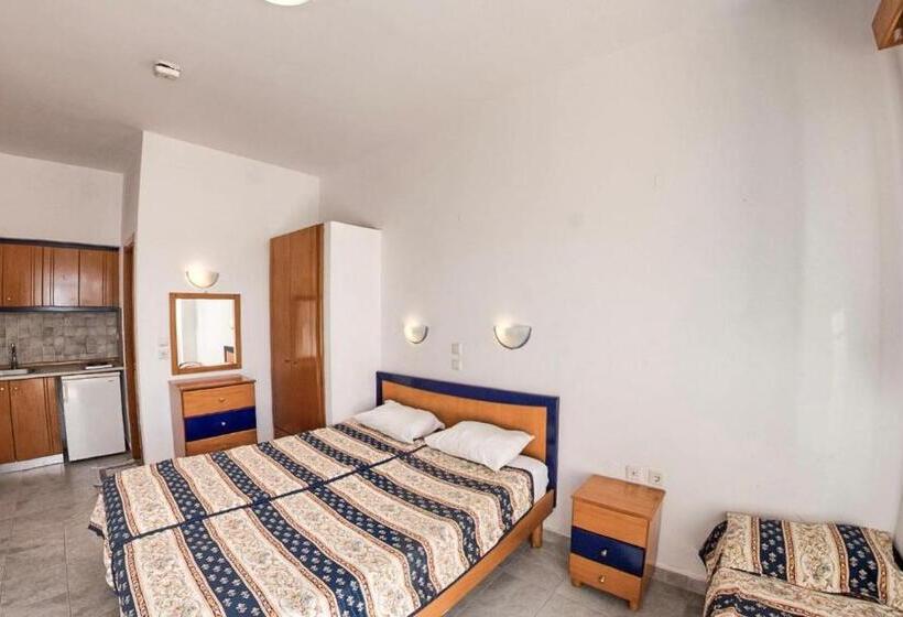 استودیوی استاندارد, Coralli Apartments