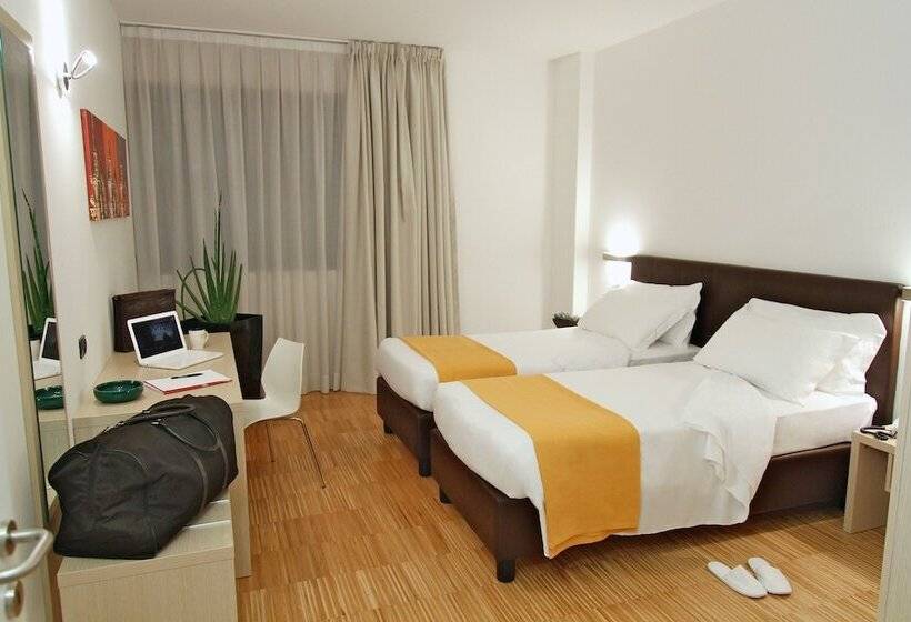 Классический Номер, Euro Hotel Residence