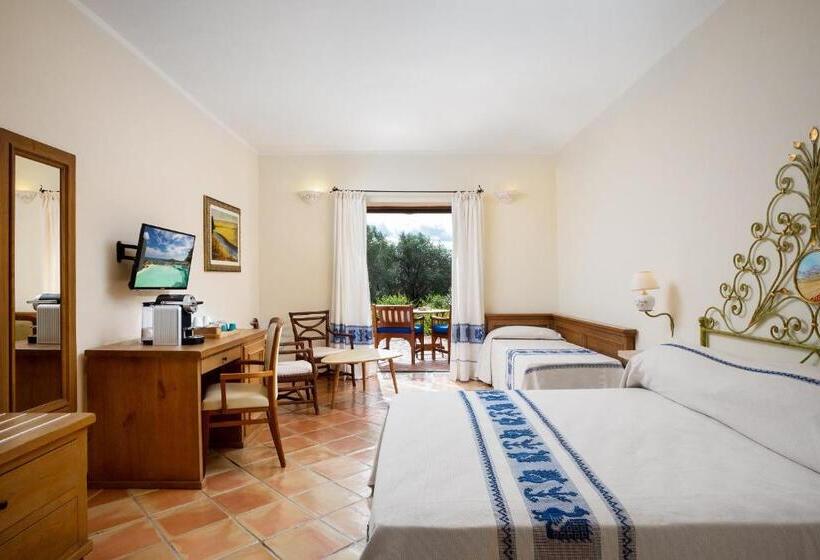 Номер Стандарт Трехместный, Felix Hotels   Country Resort Parco Degli Ulivi