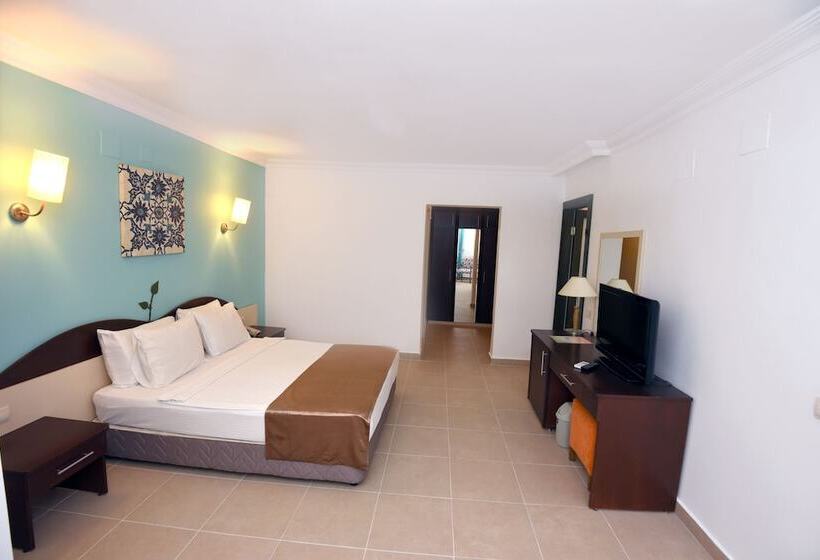 Семейный Номер, Yelken Mandalinci Spa & Wellness Hotel   All Inclusive