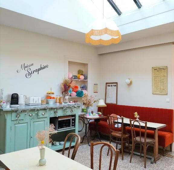 Стандартный Номер Кровать Кинг, Maison Séraphine   Guest House   Bed And Breakfast