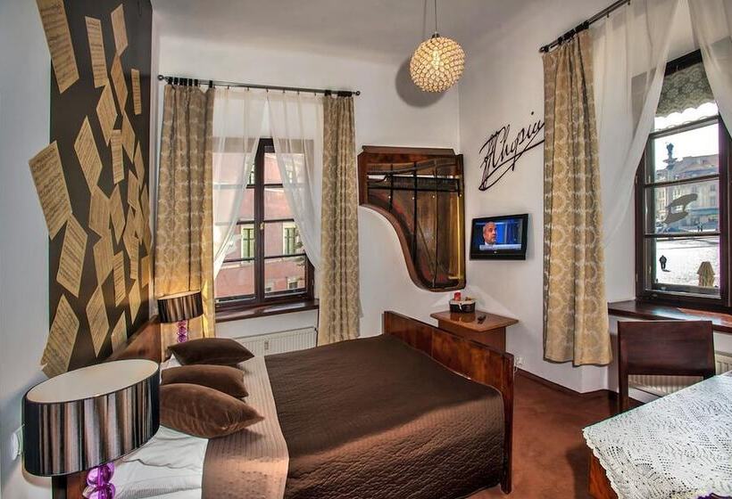 Номер Deluxe, Castle Inn