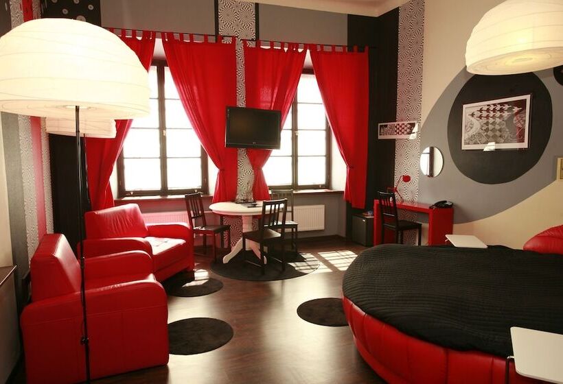 Номер Deluxe, Castle Inn