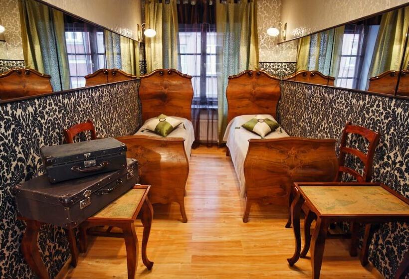 Номер Стандарт, Castle Inn