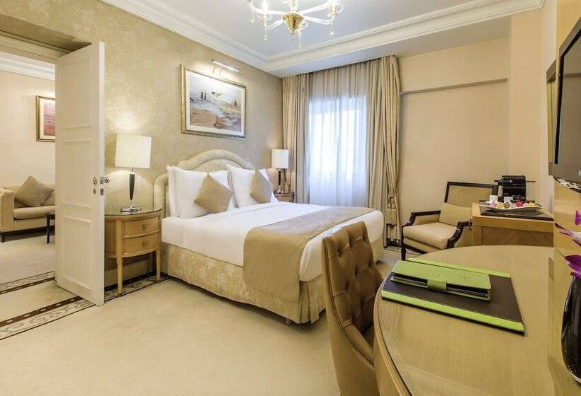 סוויטת ג'וניור, Kempinski Nile Hotel, Cairo
