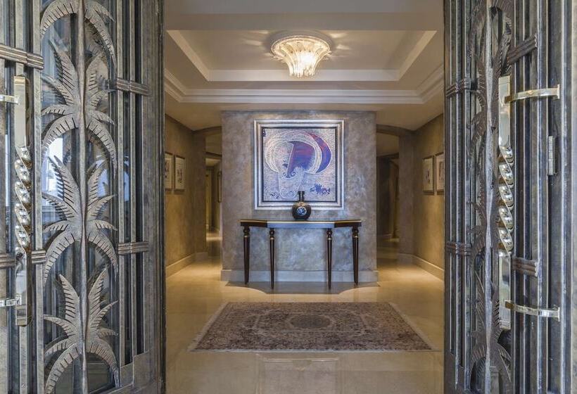 סוויטה נשיאותית, Kempinski Nile Hotel, Cairo