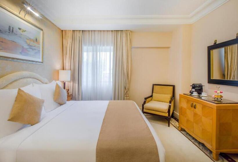 סוויטת ג'וניור, Kempinski Nile Hotel, Cairo