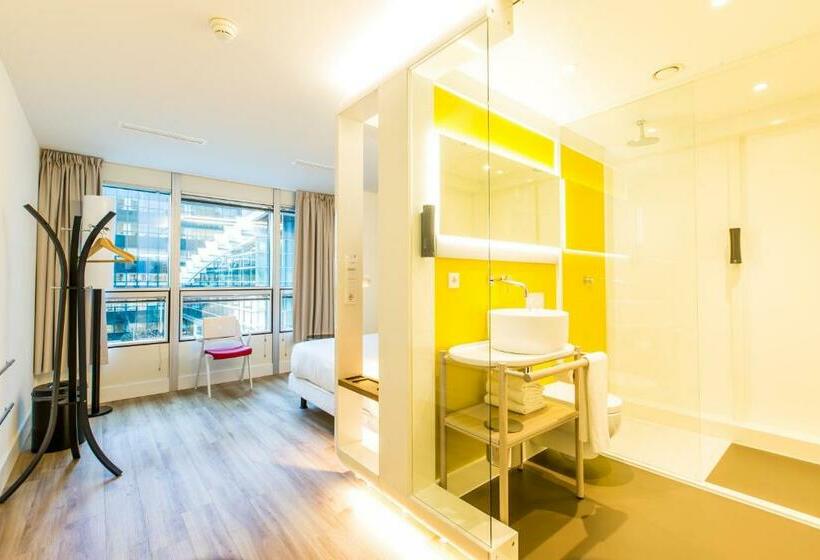 Standard Room, Qbic Amsterdam Wtc
