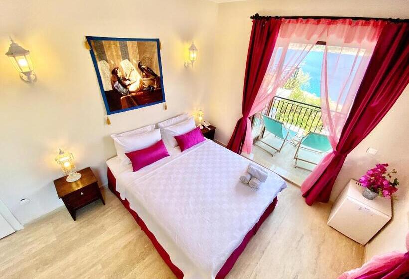 Номер Deluxe, Club Hotel Barbarossa