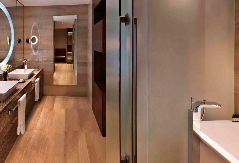 Полулюкс Кровать Кинг, Fairmont Bab Al Bahr