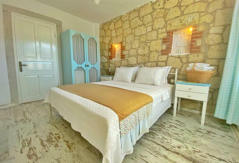 Номер Стандарт, Kesre Otel Alacati