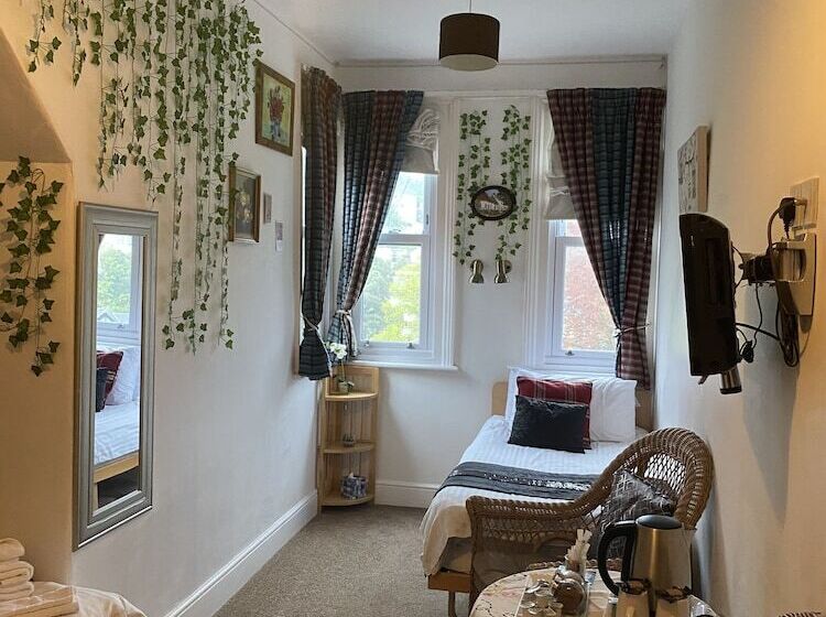 غرفة قياسية مطلّة علي الحديقة, The Palms Guest House