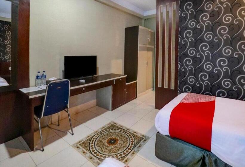 Семейный Номер Deluxe, Collection O 90564 Hotel Merangin Syariah