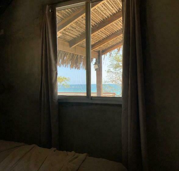 Номер Стандарт Вид на Море, Breathe Healing & Wellness