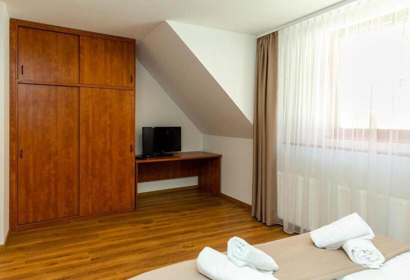 Апартаменты Deluxe 1 Спальня, Servita Udvarház Eger