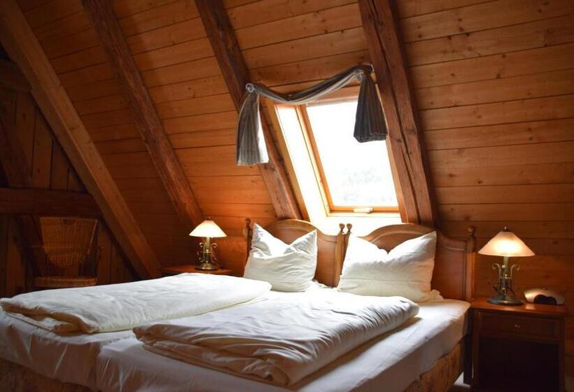 스위트, Gutshof Hotel Waldknechtshof