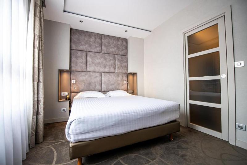 Номер Стандарт, Logis Hôtel Borel