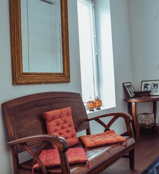 سوییت با چشم‌انداز دریا, Ma Ripoz B&b