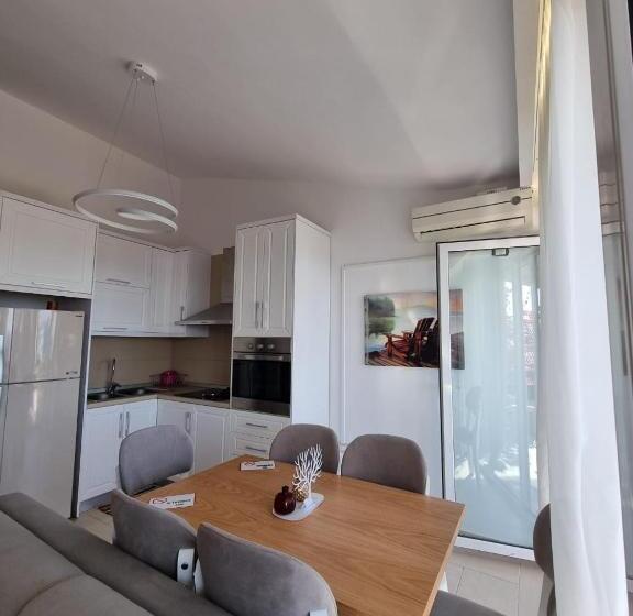 آپارتمان 1 خوابه با چشمانداز استخر, The Olives Terrace Residences
