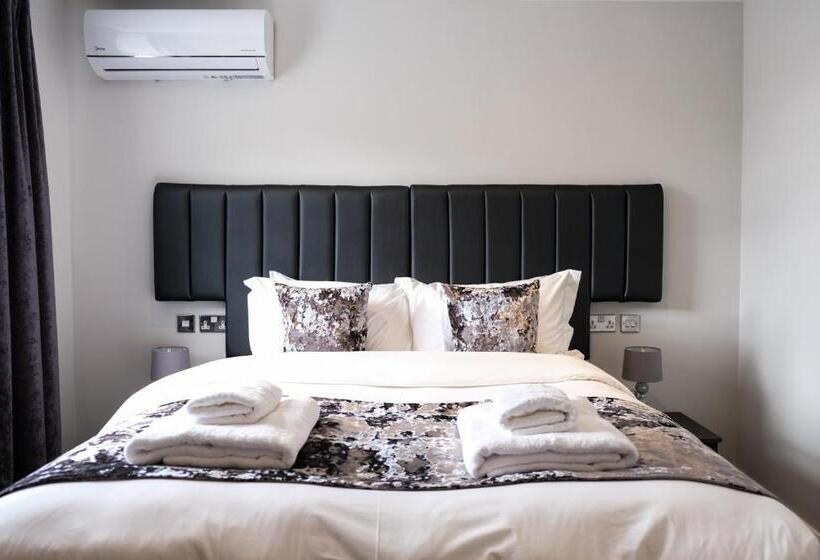 Standardzimmer, Anelli