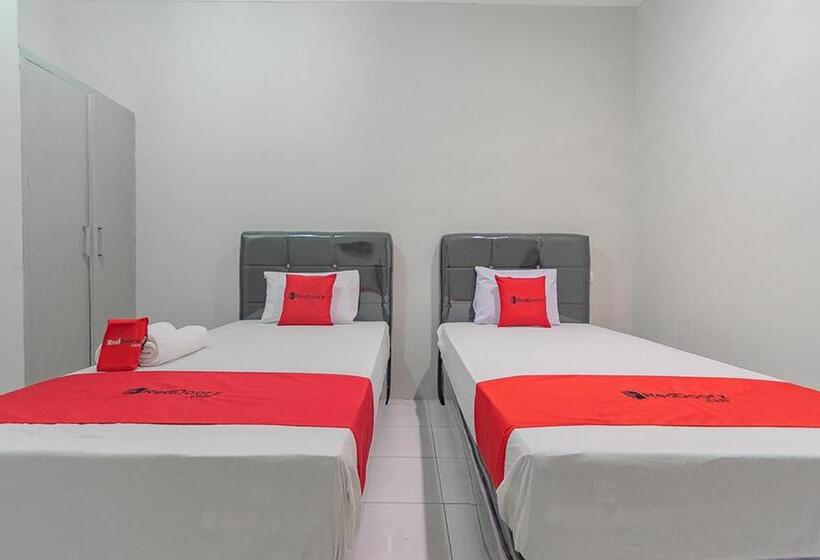 Номер Стандарт, Reddoorz Plus At Bukit Cinta Street Balikpapan