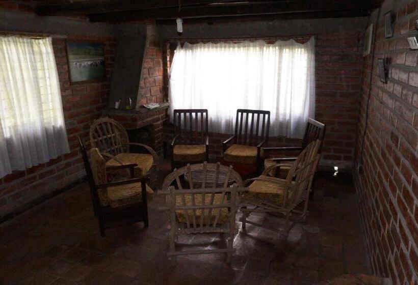Семейный Номер, Hostería Cabañas Del Pescador