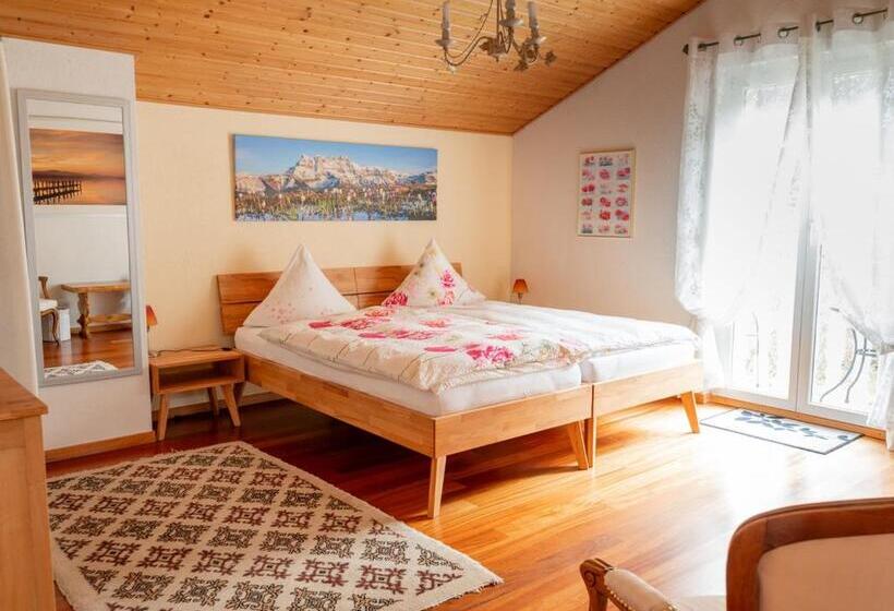 اتاق لوکس با بالکن, B&b Mon Rêve, Petit Déjeuner Bio, Jacuzzi