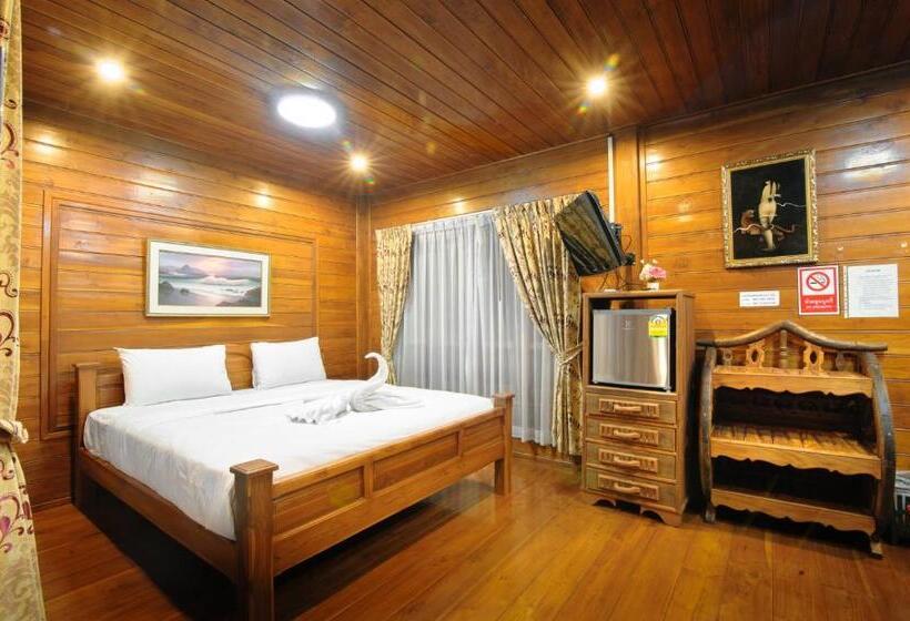 سوئیت با بالکن, Denchai City Resort เด่นชัยซิตี้ รีสอร์ท
