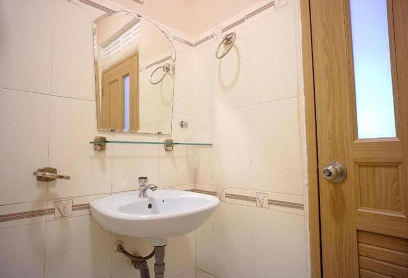 Трехместный Номер Классика, Oyo 75359 Thaiburi Thara Resort