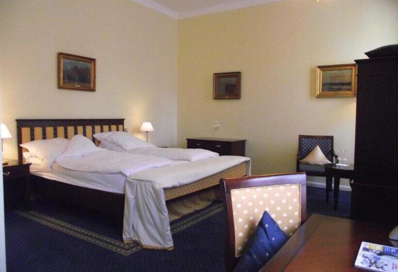 Номер Deluxe, Château Visz