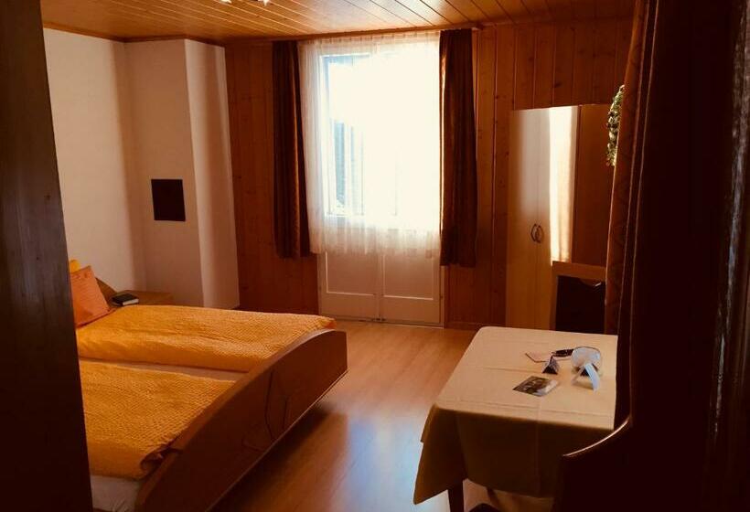 Номер Стандарт с Балконом, Gasthof Zum Bären