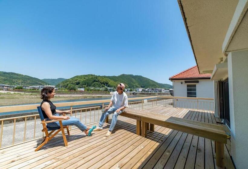 Трехместный Номер Стандарт Совместная Ванная, Ichi The Hostel
