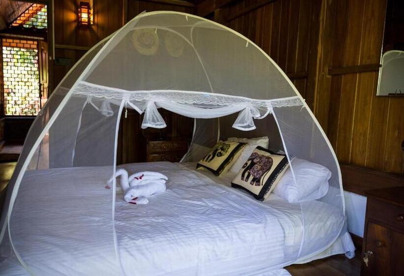 اتاق استاندارد با چشم‌انداز باغ, Wanakaset Forest Glamping