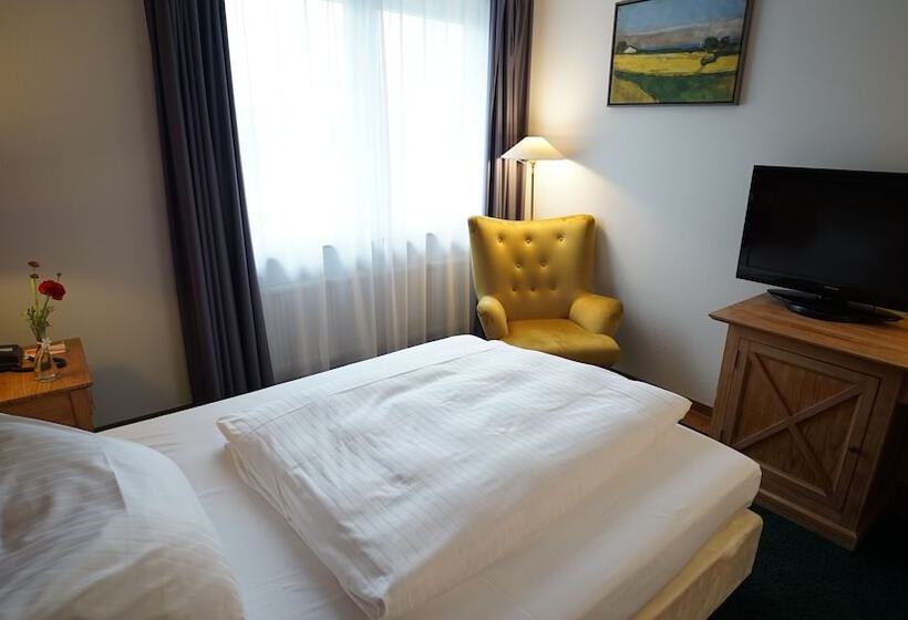 标准单人间, Dreiklang Business & Spa Resort