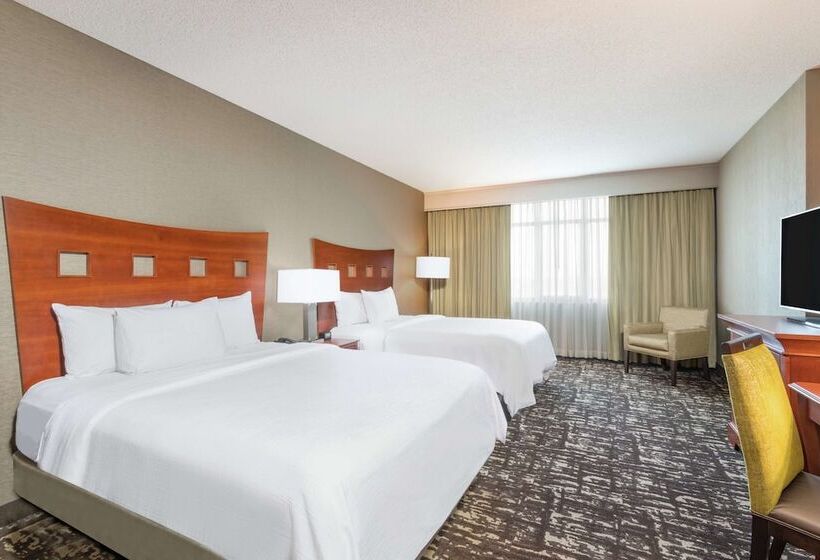 프리미엄 스위트, Embassy Suites By Hilton St. Louis St. Charles