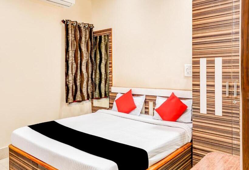 Трехместный Номер Классика, Capital O 79766  Star International