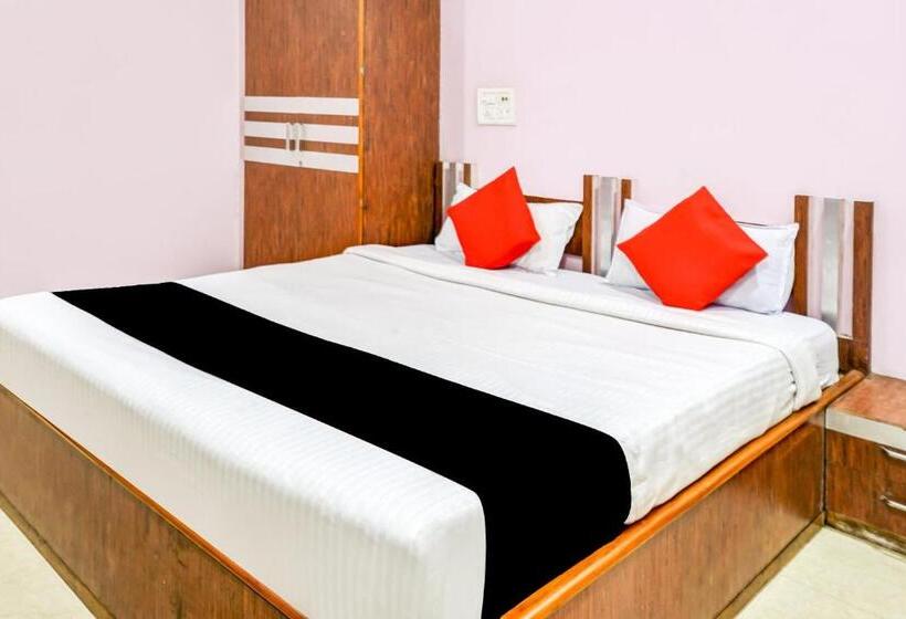 Трехместный Номер Классика, Capital O 79766  Star International