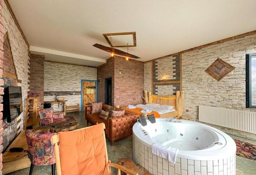 Номер Стандарт Вид на Горы, Organic Village Bungalow
